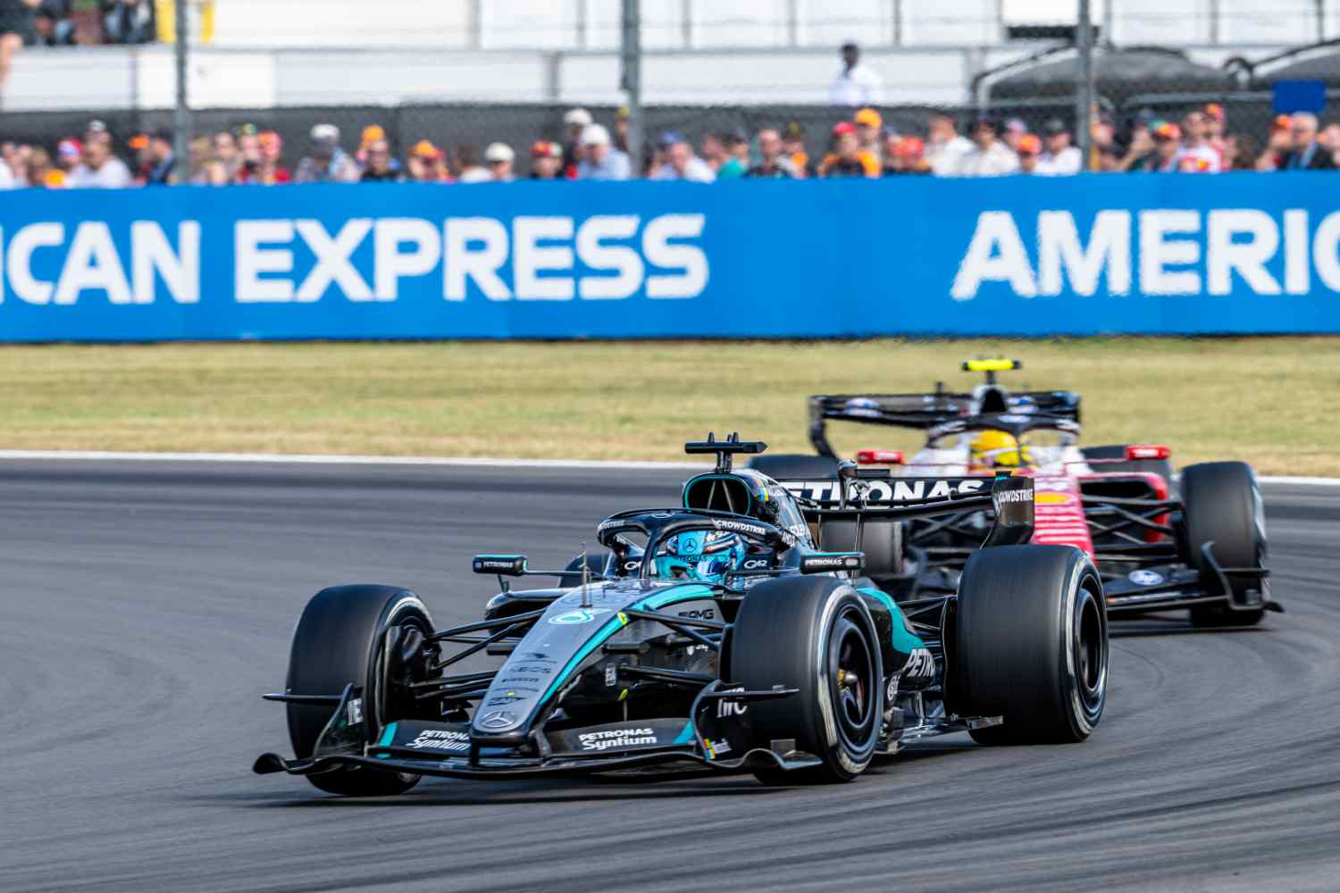 F1: Toto Wolff admite que George Russell não se adapta ao carro