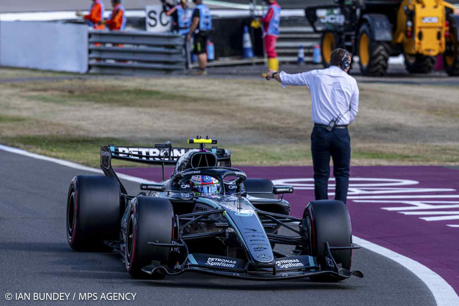 GP da Grã-Bretanha de F1: Toto Wolff culpa Mercedes por falha mecânica de Kimi Antonelli