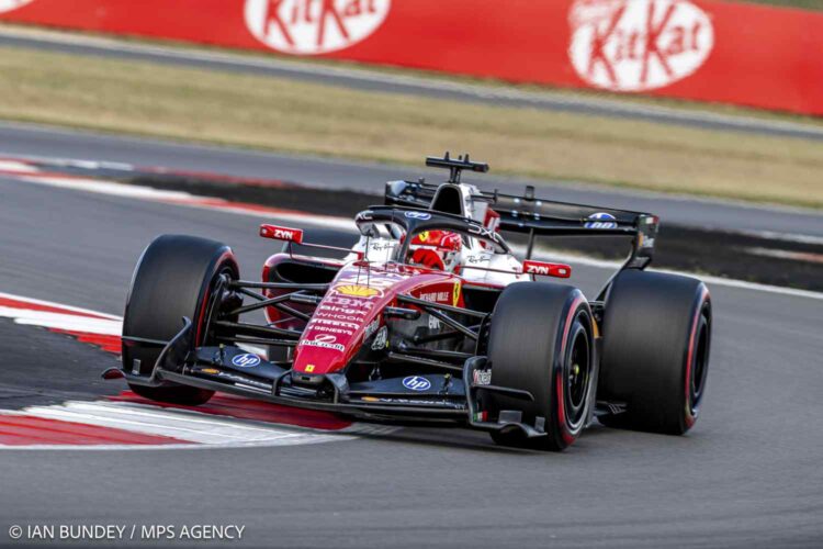 F1: Charles Leclerc estreia-se a vencer em Silverstone: “Fiquei feliz por não ter havido um reinício”