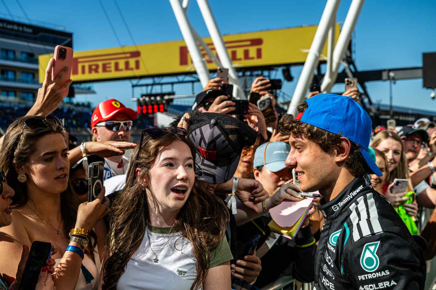 F1, Kimi Antonelli: “O nosso carro é muito forte, mas Red Bull, McLaren e Ferrari vão estar na luta”