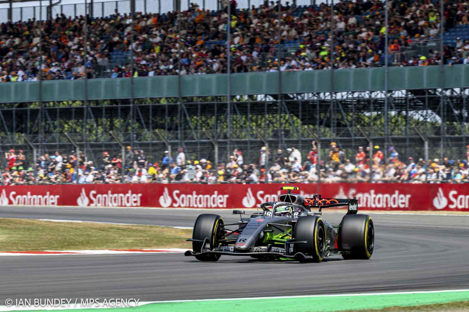 Gabriel Bortoleto reforça potencial da Audi na F1: “A equipa merece isto”