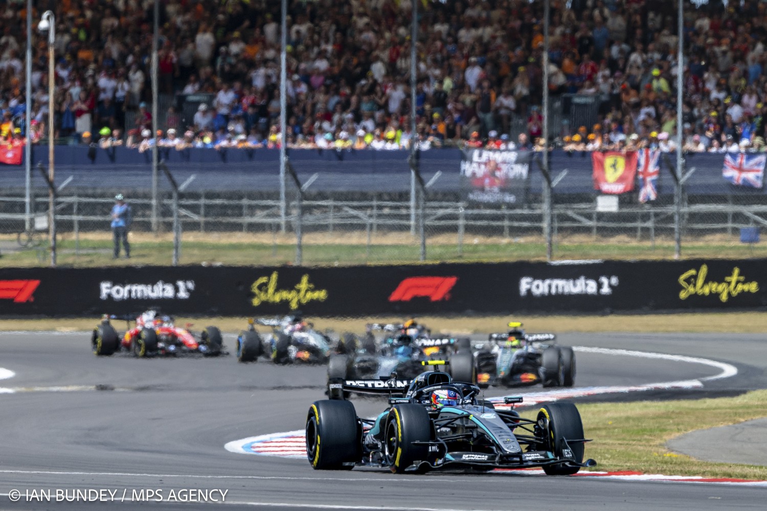 GP da Grã-Bretanha F1: Kimi Antonelli conquista quinta pole do ano