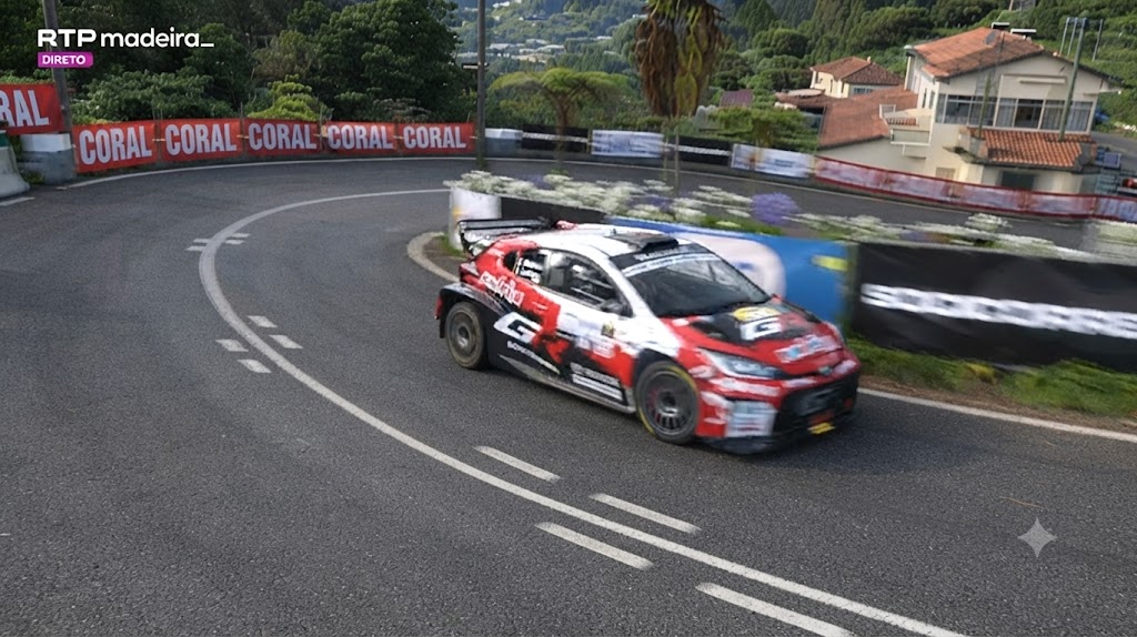 Rali da Madeira: Kris Meeke bateu logo na PEC2: “Lamento pela equipa…”