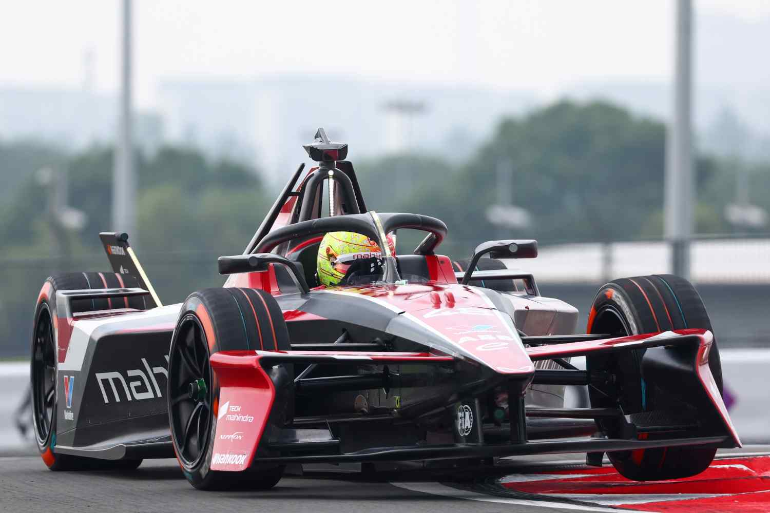 Fórmula E em Tóquio: Mortara domina treino livre 2, Félix da Costa 9.º