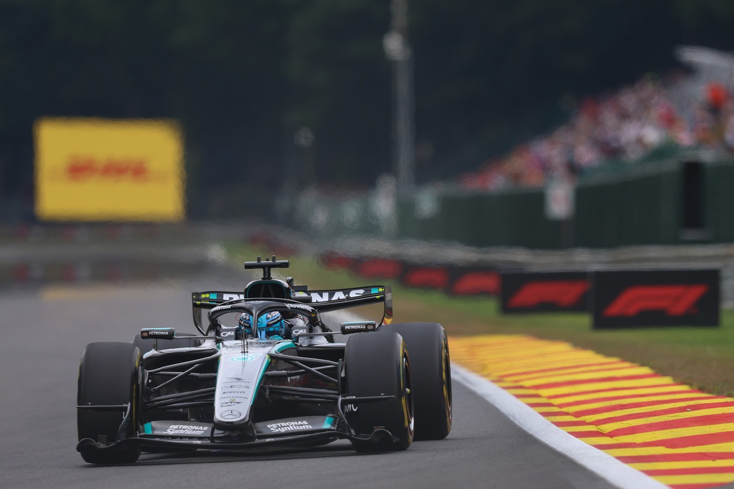 GP da Bélgica F1, George Russell: “Mudei o estilo de pilotagem, mas não resultou”