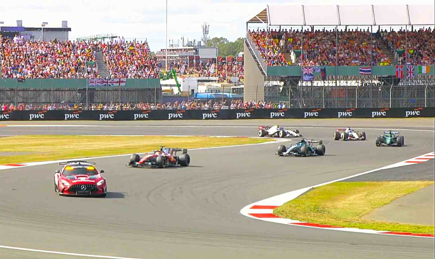 Falha de Software impediu reinício do GP da Grã-Bretanha de F1