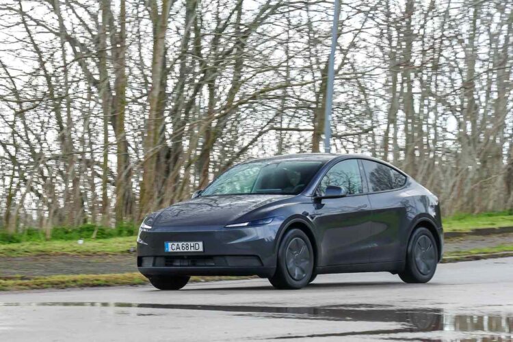 Vendas de elétricos “disparam” 52% na Europa