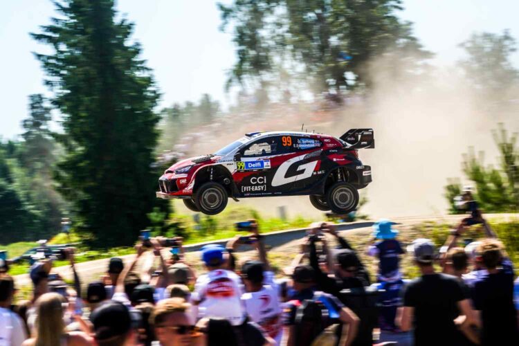 WRC, Rali da Estónia/PEC17: super-domingo decide-se com cinco em 2.7s…
