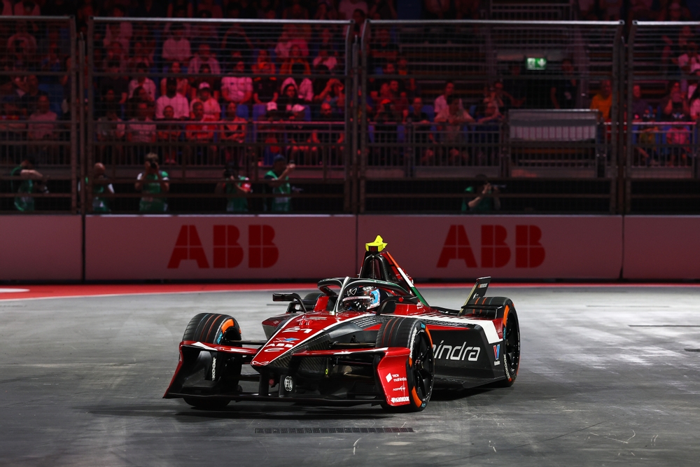 Fórmula E, Londres: Qualificação tensa dá pole a Nyck de Vries. Porsche e Jaguar próximos na grelha de partida