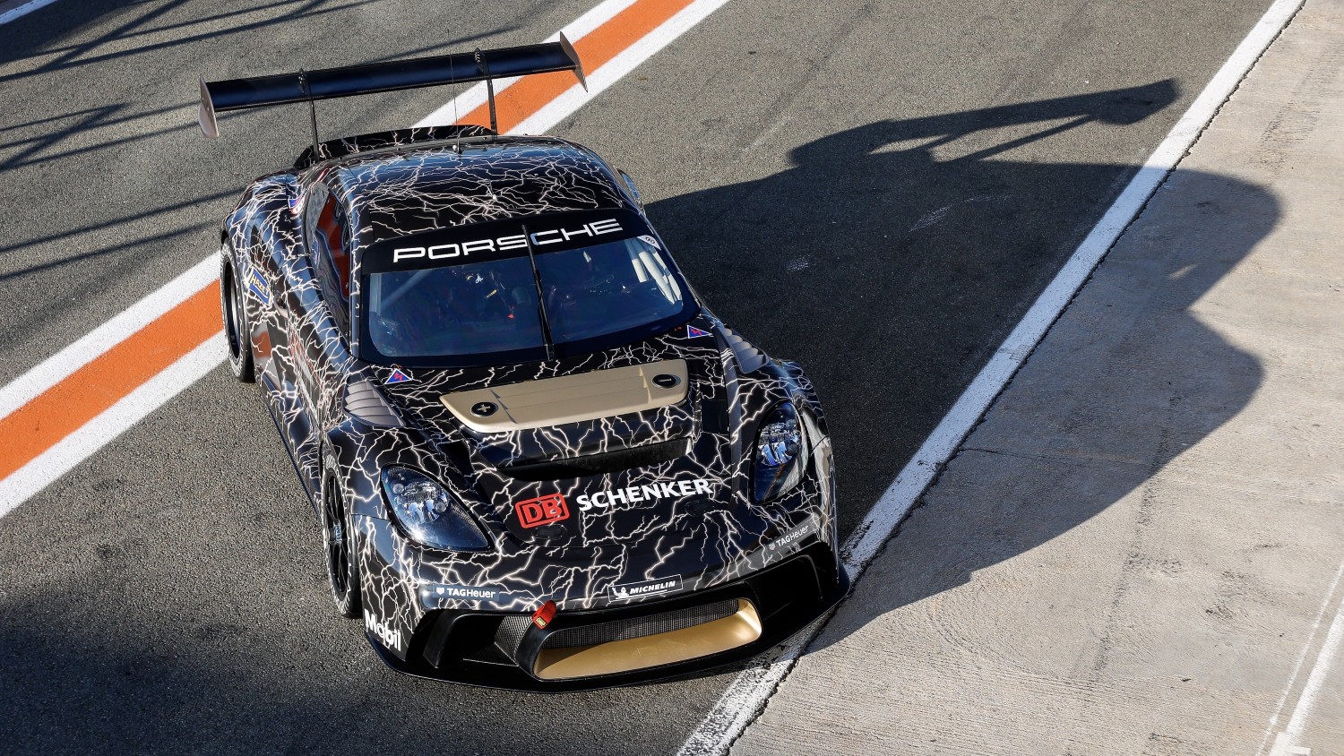 Porsche mantém 718 elétrico!