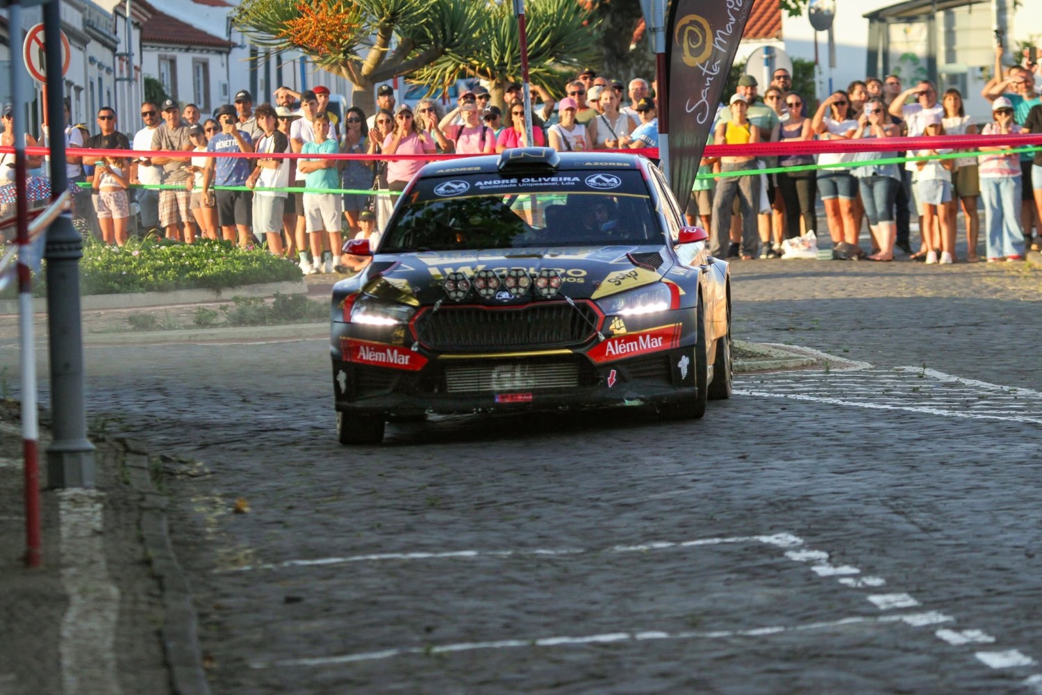 CAR: LUIS M. REGO REVALIDOU TÍTULO