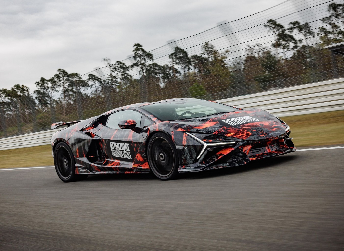 Lamborghini Revuelto SV recordista no Hockenheim