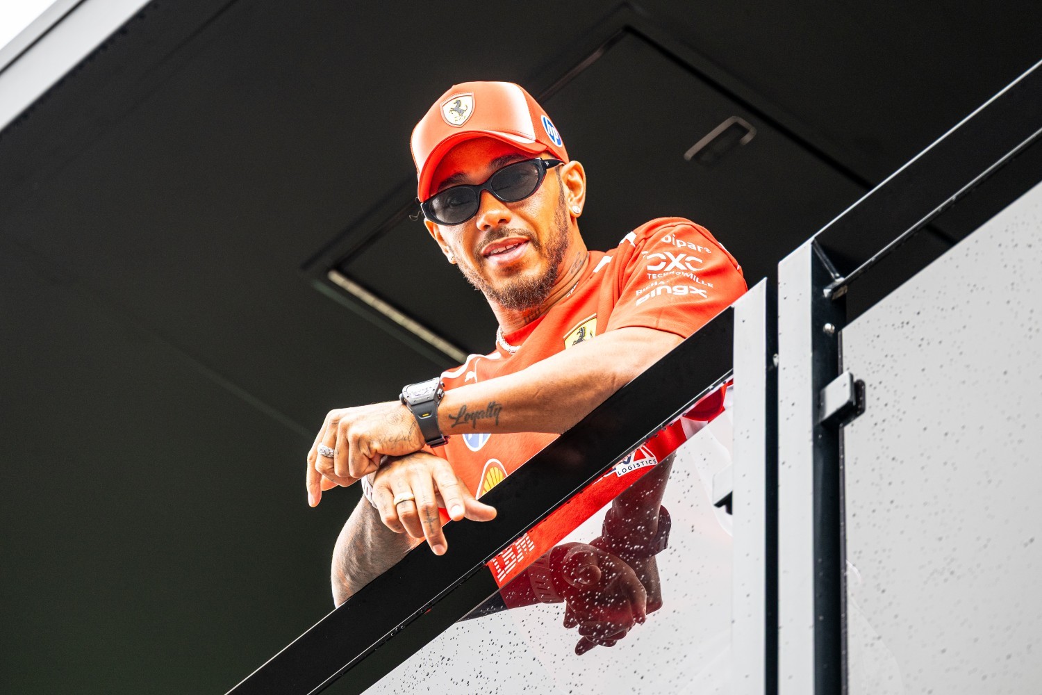 GP Países Baixos F1, Lewis Hamilton: “Quando entrámos na qualificação o carro ficou completamente diferente”