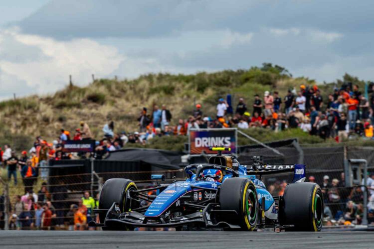 GP Países Baixos F1: Sainz e Alonso arrancam das boxes após alterações na suspensão