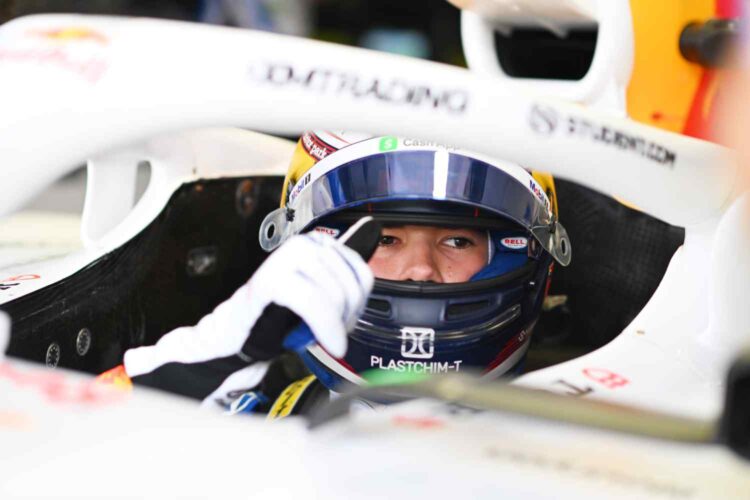 Nikola Tsolov estreia-se ao volante de um Fórmula 1 em Imola