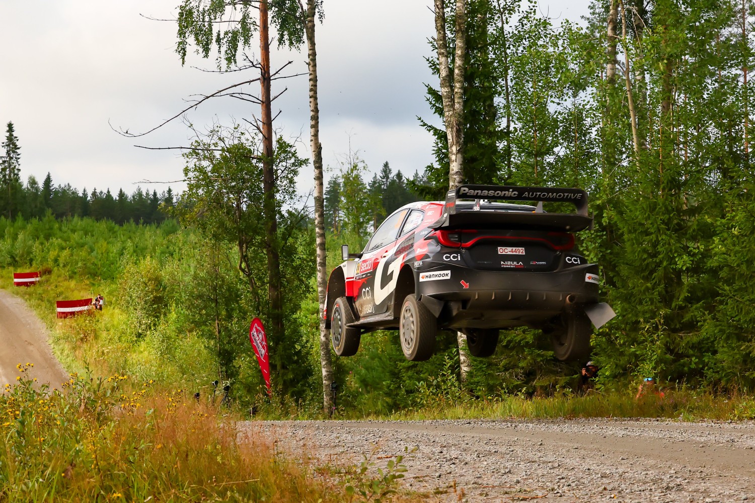 WRC, Rali da Finlândia/PEC16: Ogier vence, mas distâncias mantêm-se