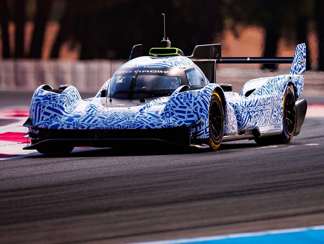 WEC: Hypercar da Ford já se viu… e ouviu