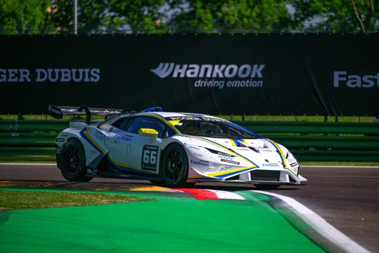 Lamborghini Super Trofeo: Miguel Cristóvão ruma Nürburgring