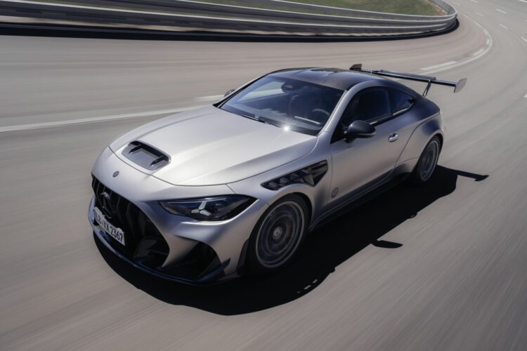 Mercedes-AMG CLE 646 Spezialanfertigung: V8, tração traseira e só 30 exemplares
