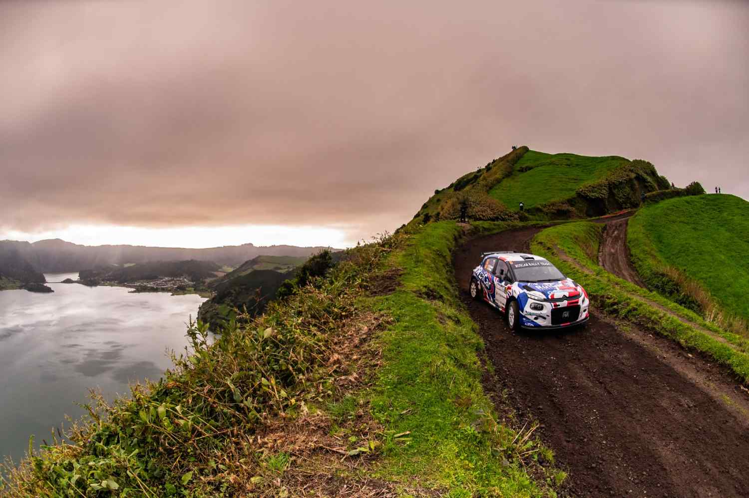 59ª Volta à Ilha de São Miguel reúne bom plantel em Ponta Delgada