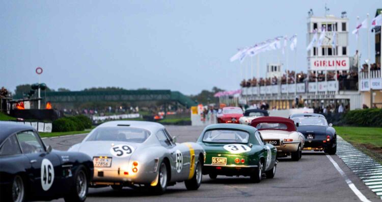 Goodwood Revival reúne mais de 150 mil espectadores e celebra a história do automobilismo