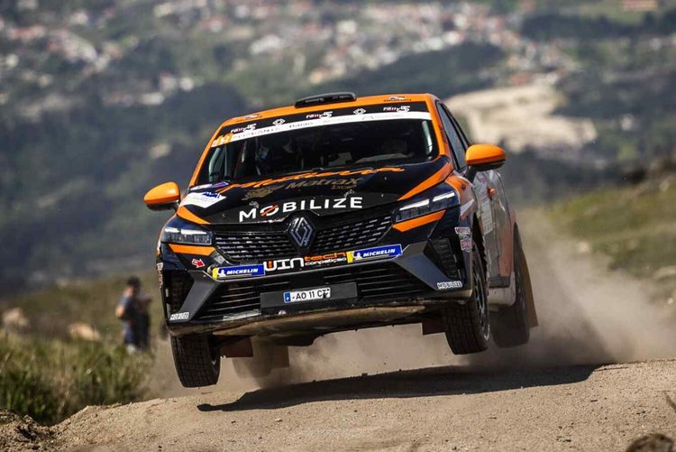 Challenge Clio Rally5: três primeiros classificados separados por 11 pontos