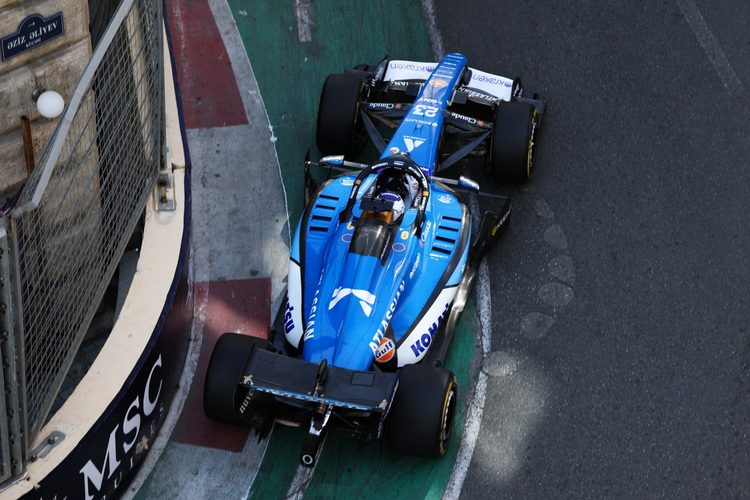 F1: A rajada de vento que arruinou a corrida de Alex Albon