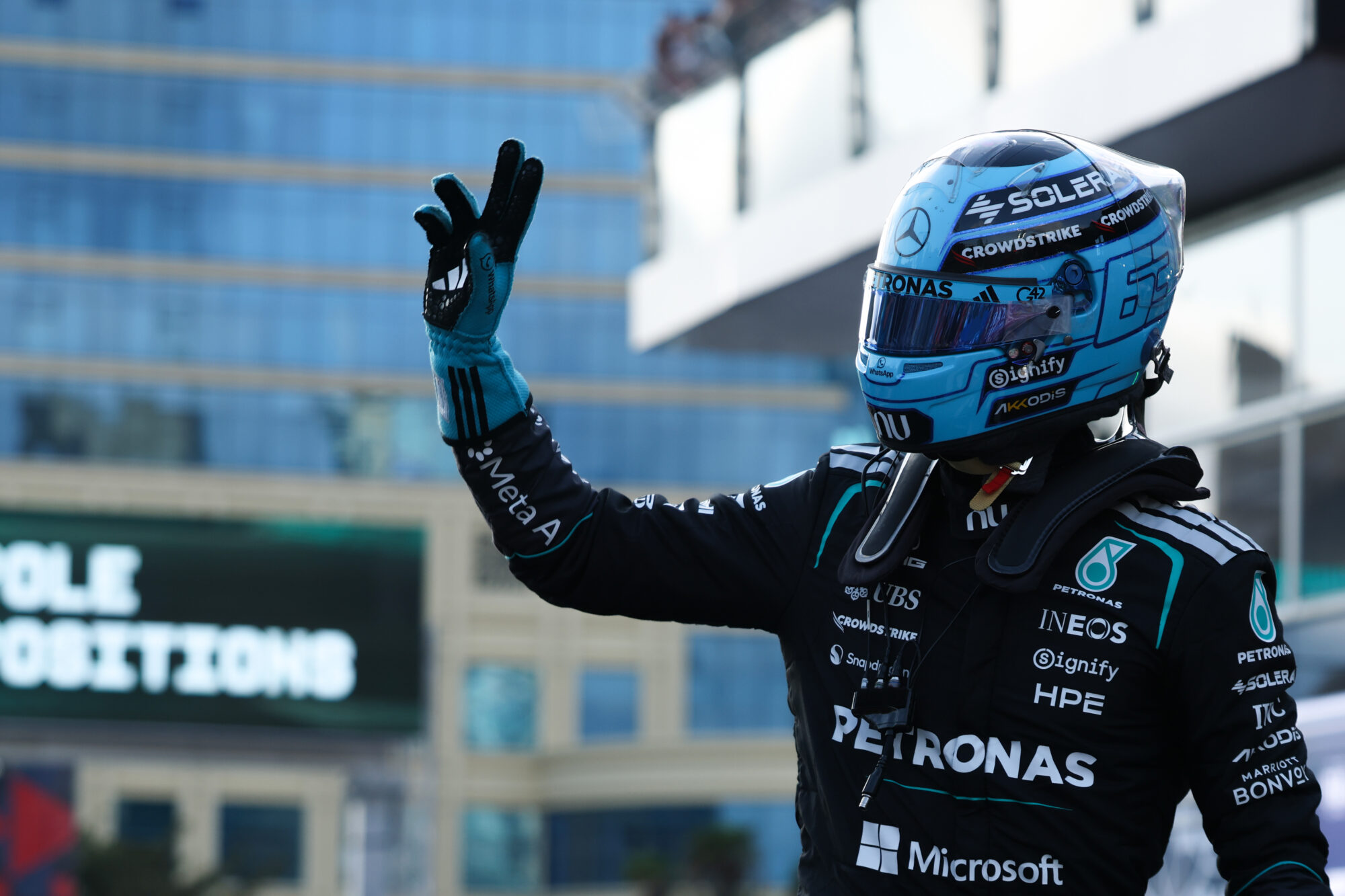 F1, George Russell de regresso aos triunfos: “fiquei sem potência e o Max quase me apanhou”
