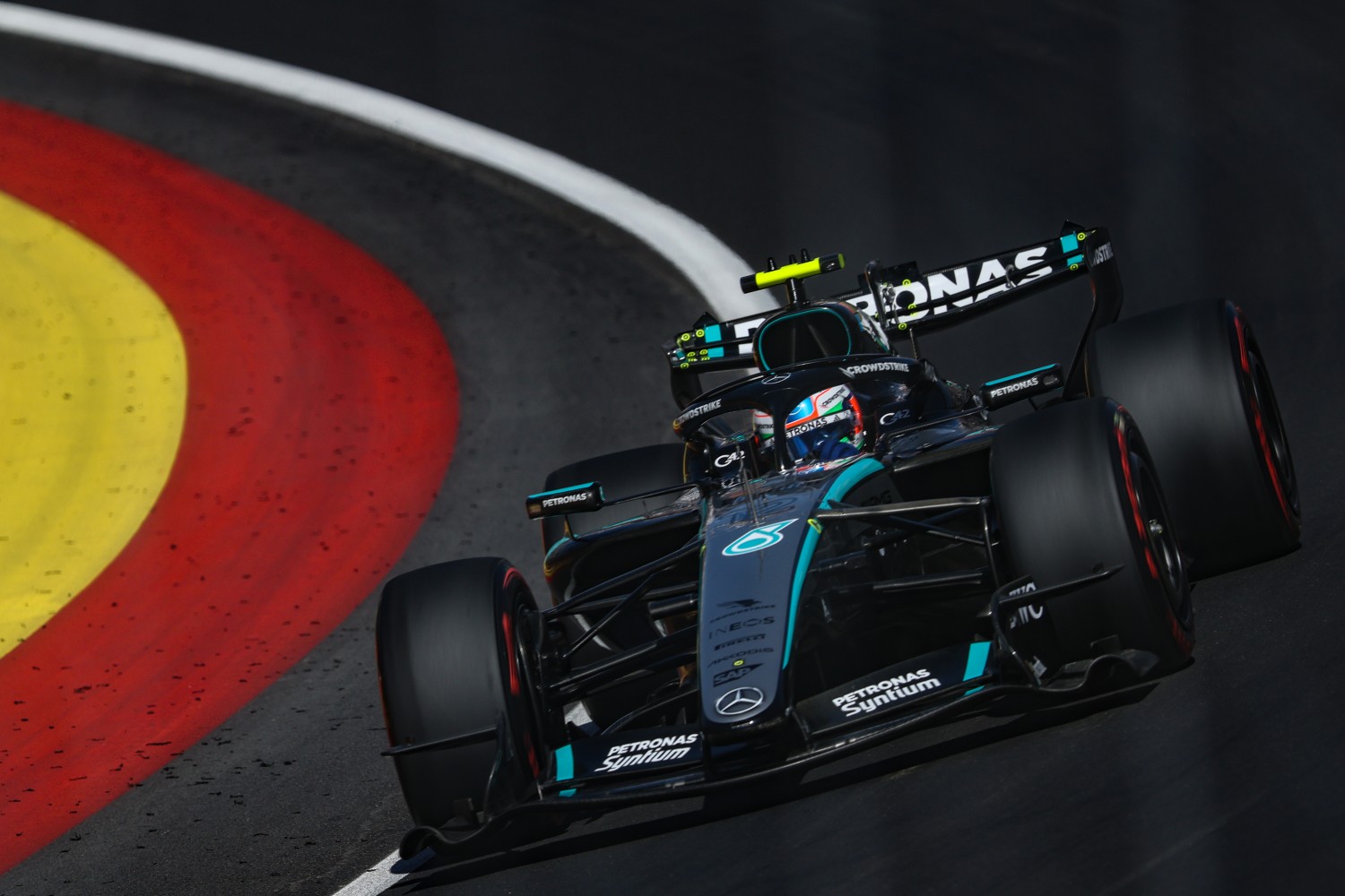 GP de Espanha F1: Kimi Antonelli conquista oitavo triunfo, Lando Norris foi o azarado do dia
