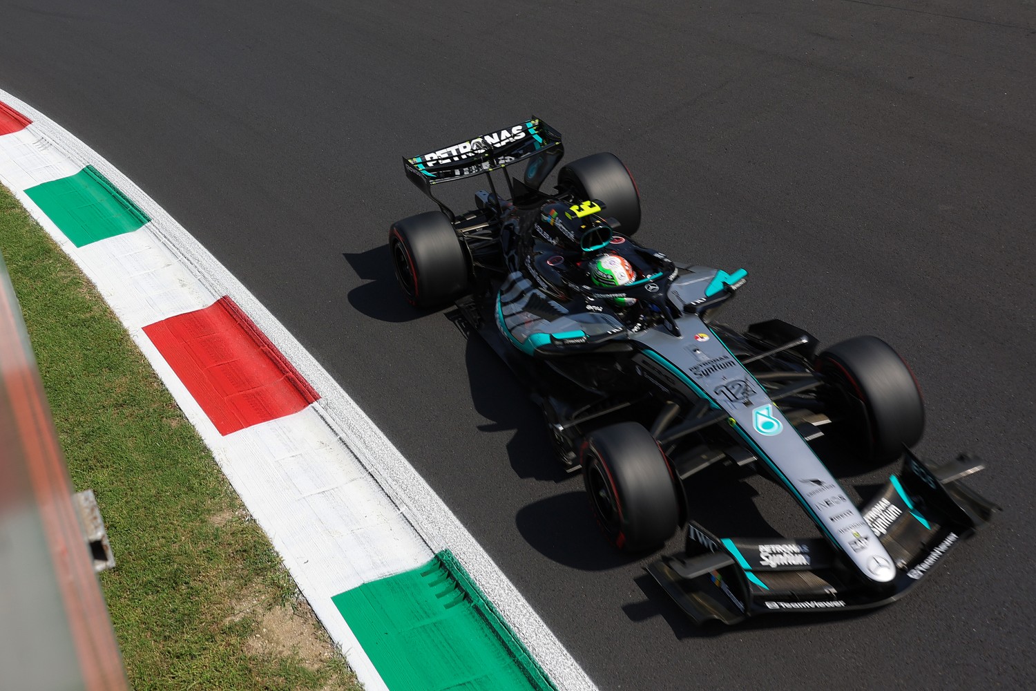 GP da Itália F1: De 19.º ao brilhante triunfo. Kimi Antonelli vence em casa