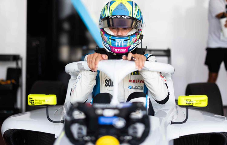 150 corridas: Noah Monteiro aponta à liderança na Fórmula 4 espanhola