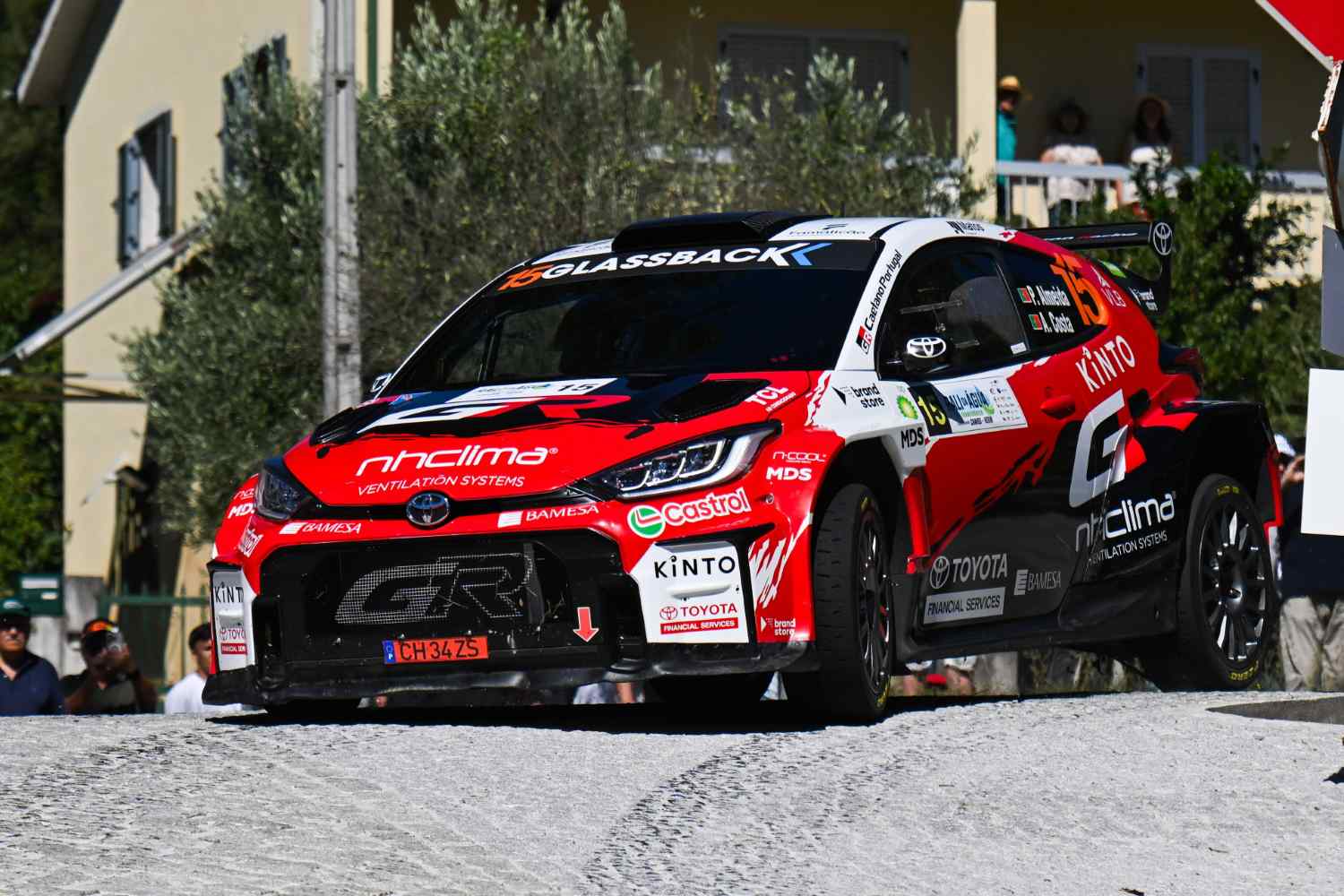 Toyota Gazoo Racing Caetano Portugal condicionada por azares no Rali da Água