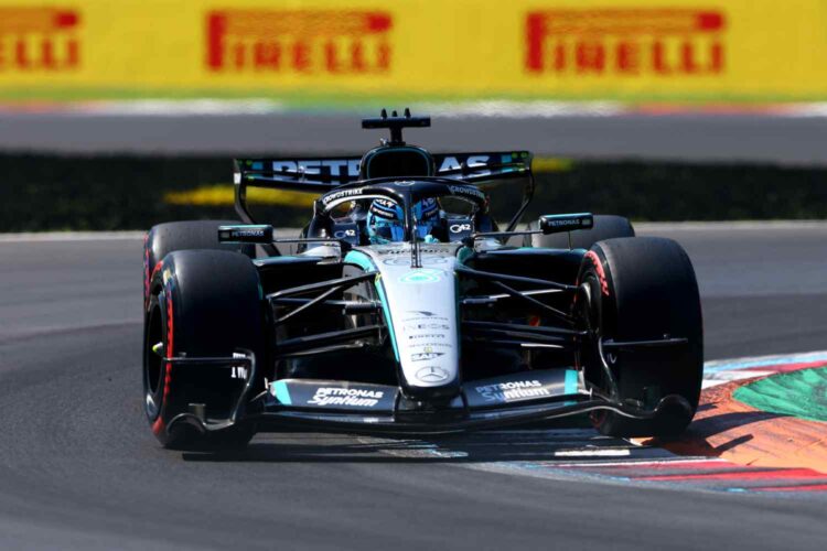 GP Itália F1, TL2: George Russell lidera mas há equilíbrio com a Ferrari
