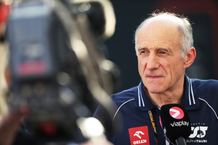 F1: Franz Tost defende atual regulamento