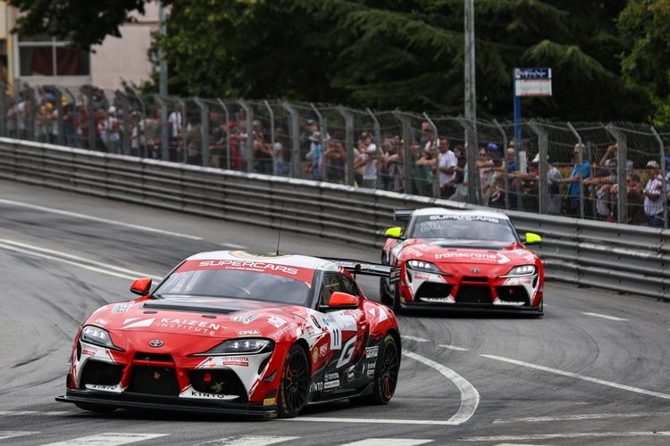 Iberian Supercars: Toyota segue para Valência na liderança da competição
