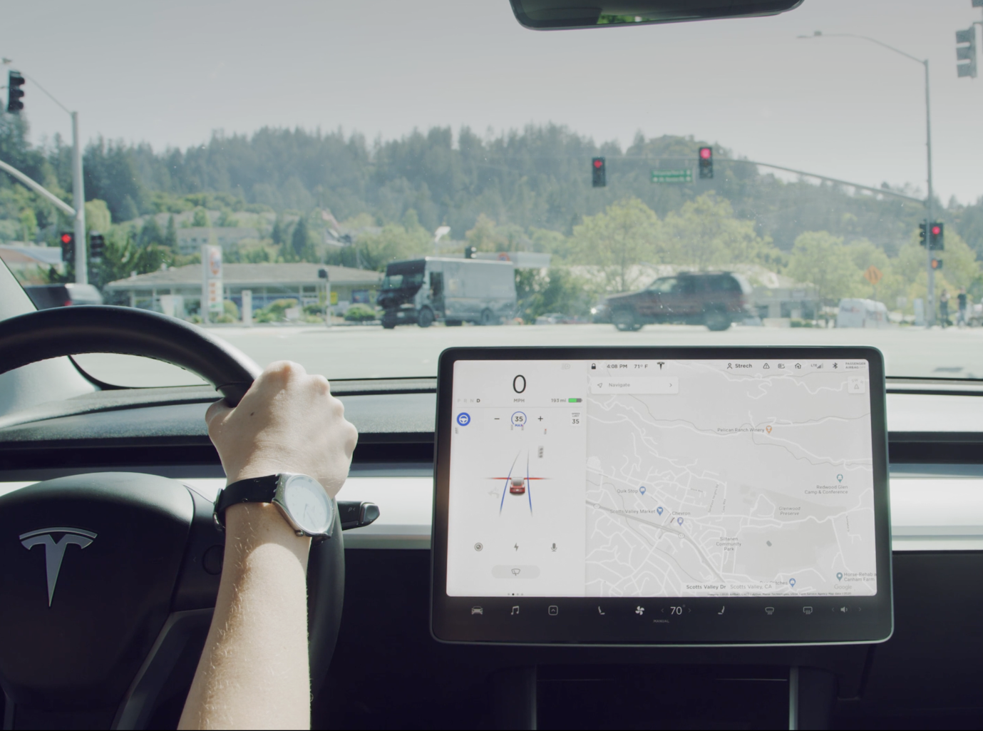 Tesla: condução autónoma falha teste na Bélgica!