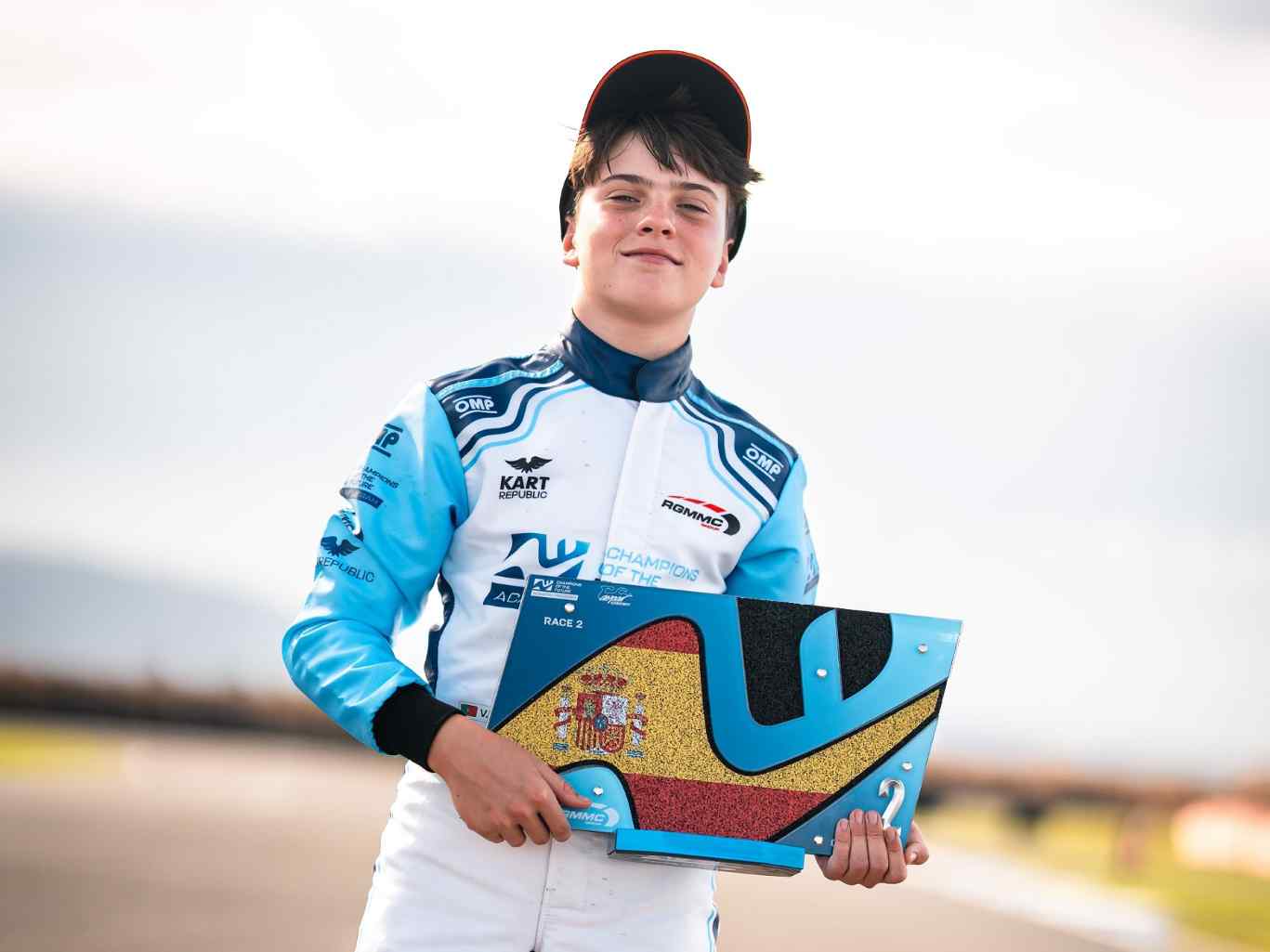Vicente Capela faz história com 2º lugar na estreia no Champions of the Future Academy Program, na OK-N Júnior