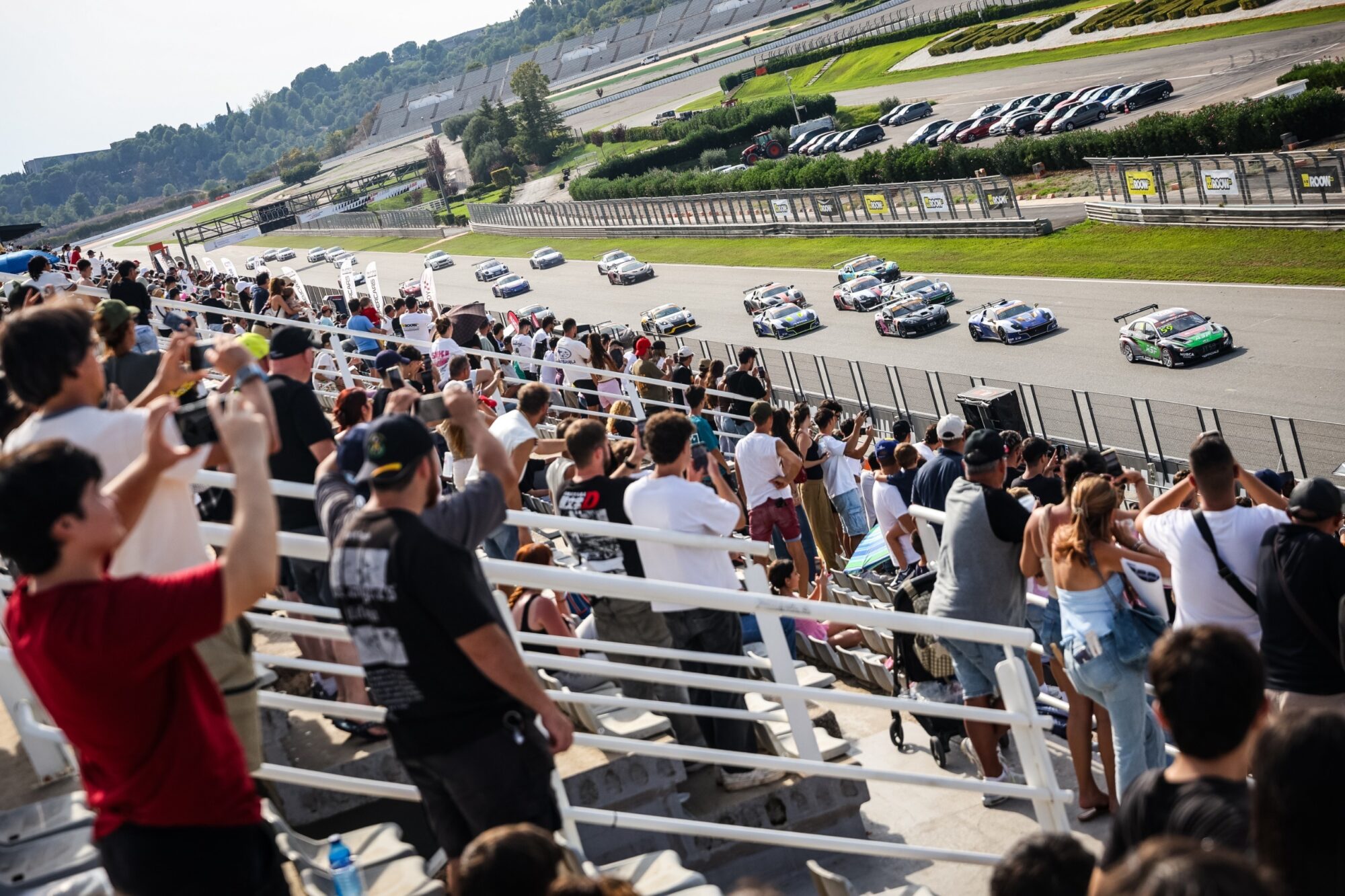 Iberian Supercars, Valência: Jemma Moore vence nos GTC & TC