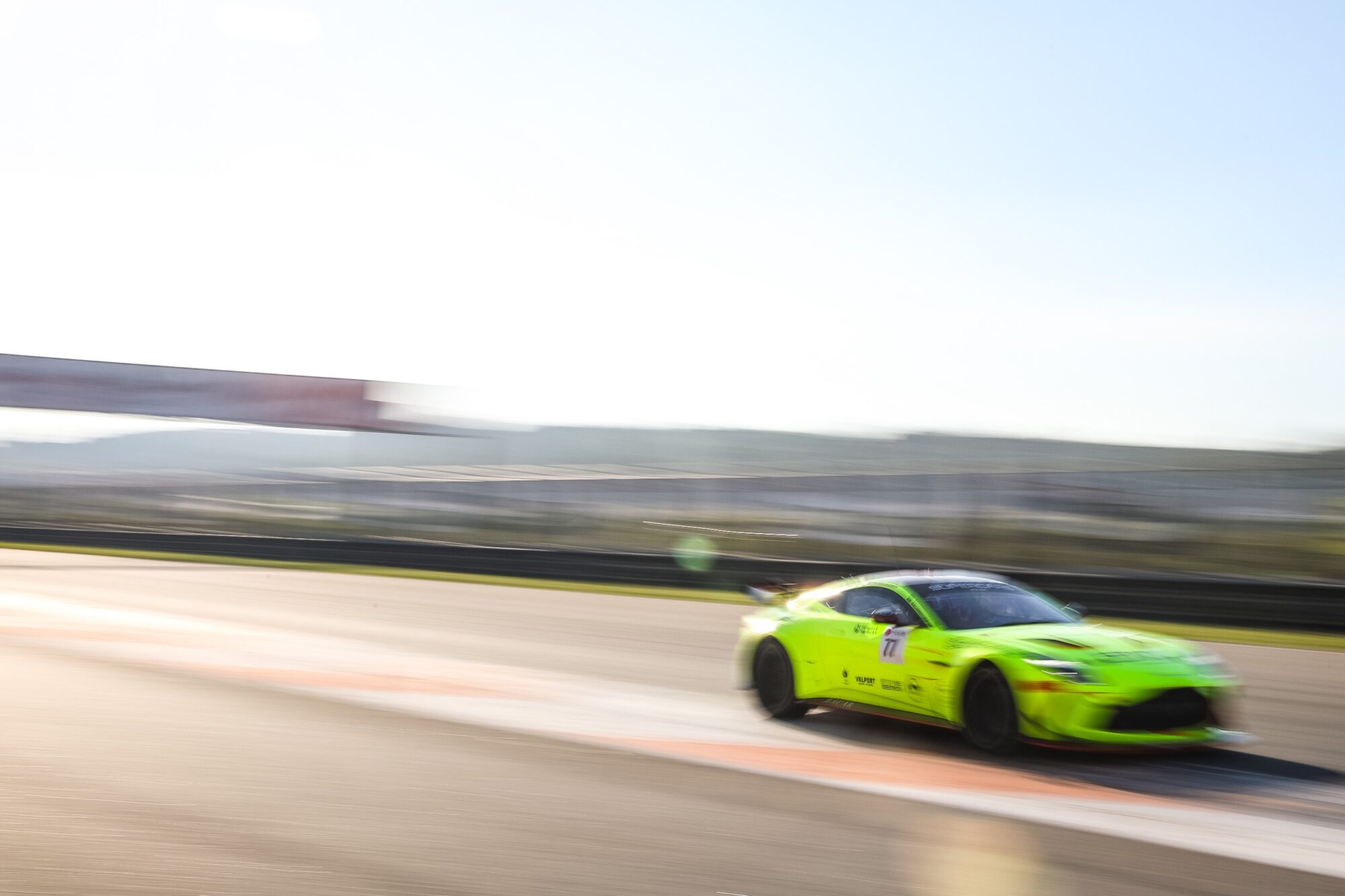 Iberian Supercars: Martins e Morsing vencem corrida 2 dos GT4 em Valência