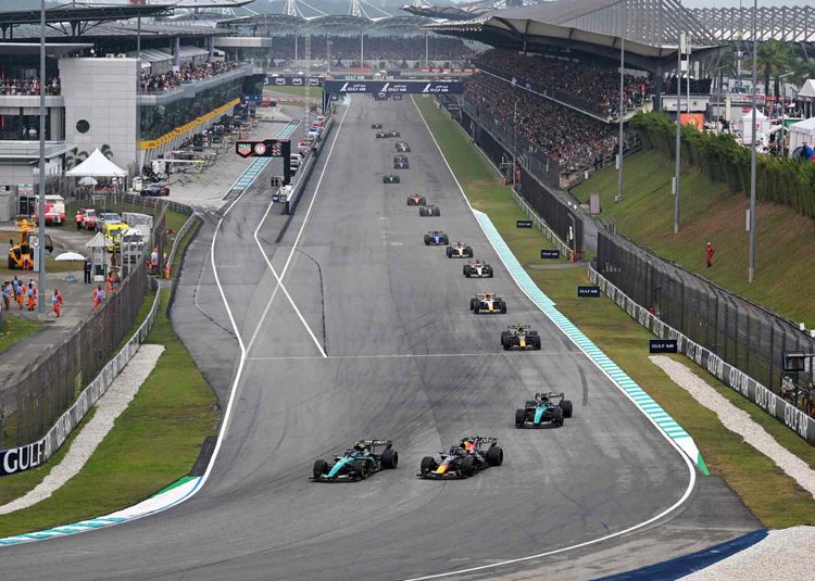 FIA conclui investigação a falha de software no GP do Barhein de F1, na Malásia