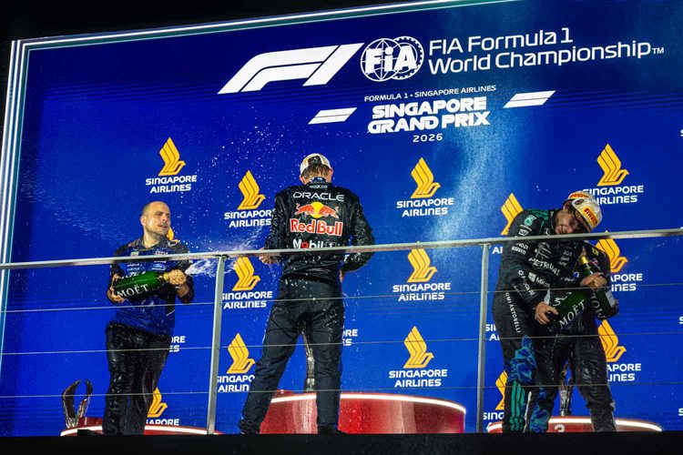 GP Singapura F1: Como uma má opção de Hamilton coloca Antonelli à beira do título