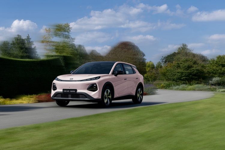 Paris-2026: Changan Nevo chega à Europa