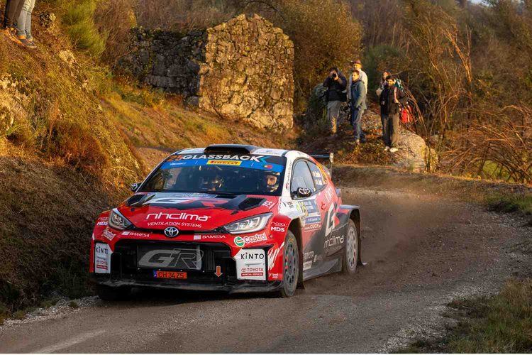 Rali 6 Cidades Norte de Portugal/PEC14: Korhonen afasta-se de Sesks, luta pelo 2º lugar do CPR ao rubro