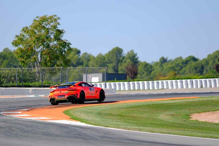 RACAR Motorsport estreia-se nas GT4 European Series na ronda final em Portimão