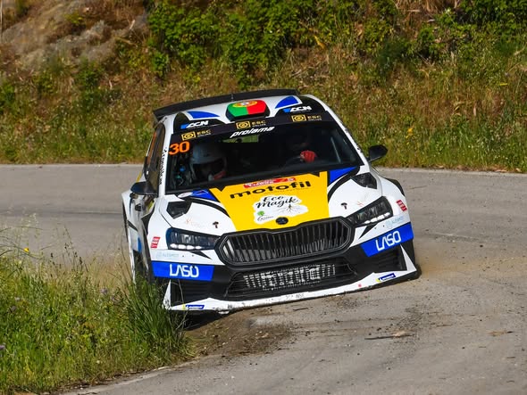 Ricardo Sousa estreia-se em pisos de terra com o Skoda Rally2: “muito entusiasmados com esta estreia em terra”