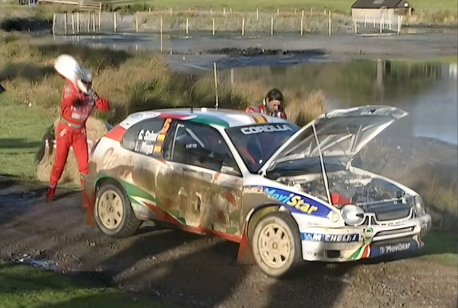 Quando o sonho se partiu a 300 metros da chegada: a lenda do RAC 1998: “Trata de arrancarlo, Carlos!
