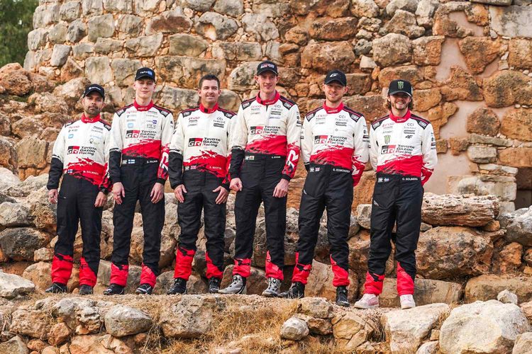 Evans, Pajari e Solberg decidem o título do WRC na Sardenha