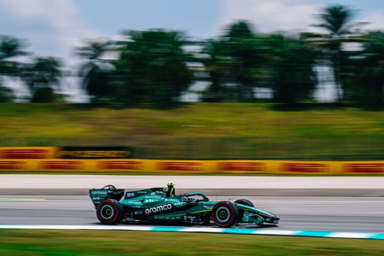 GP Bahrein F1, Q2: Alonso perto de passar à Q3