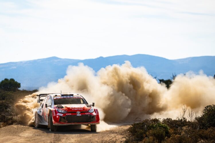 WRC, Rali da Sardenha, PEC13: Oliver Solberg termina dia na liderança, contas do título em aberto